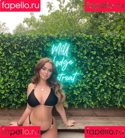 Neave Dare Onlyfans Photo Gallery 
