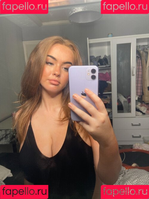 Neave Dare Onlyfans Photo Gallery 