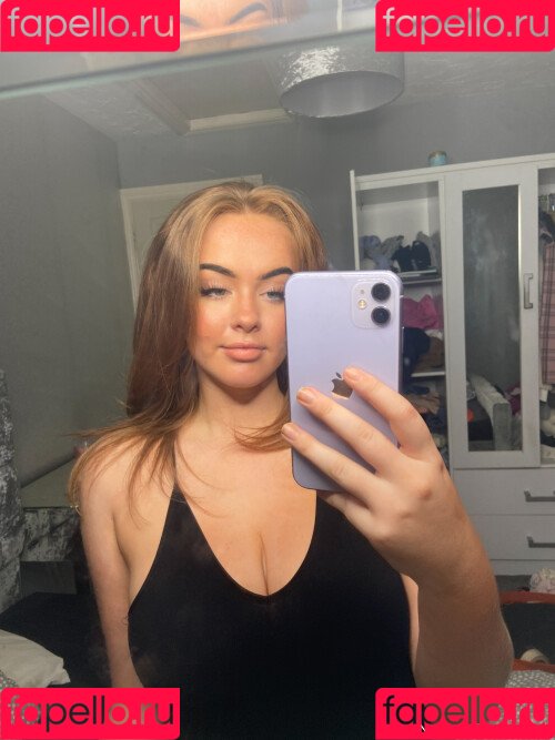 Neave Dare Onlyfans Photo Gallery 