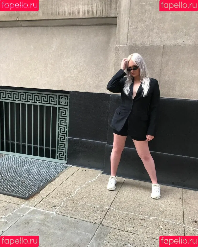 Alexandra Onlyfans Photo Gallery 