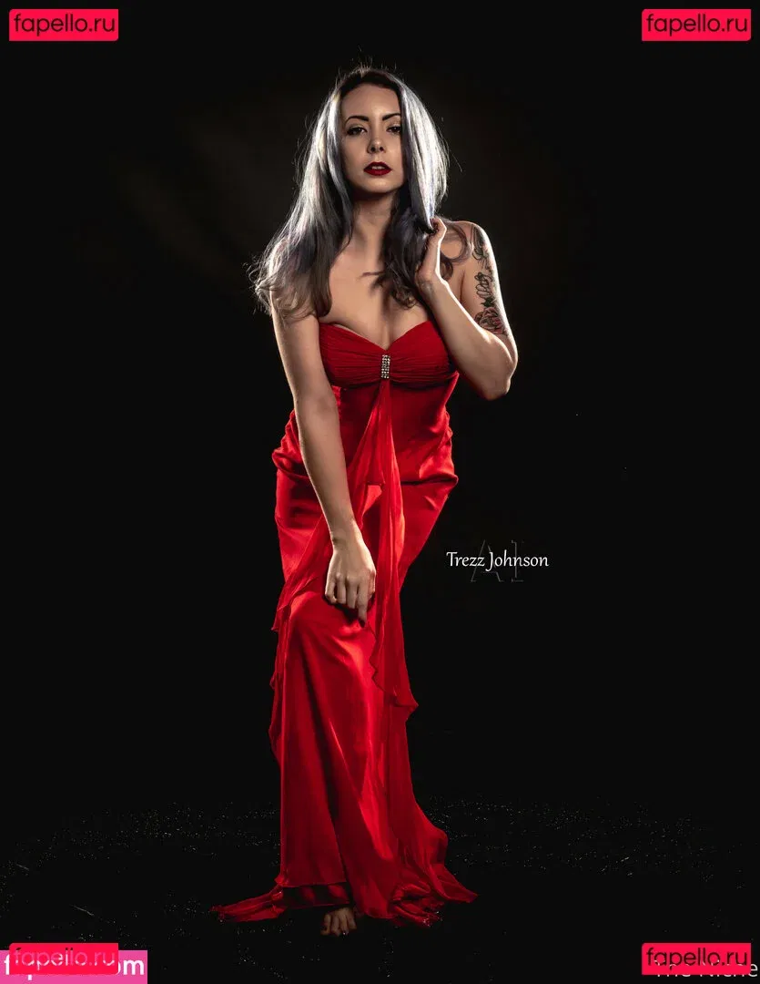 trezztheniche Onlyfans Photo Gallery 