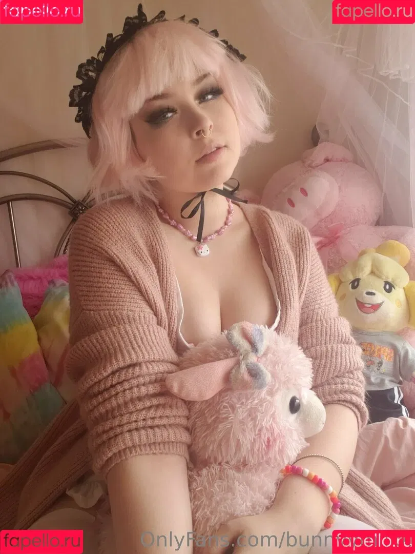 bunnyymilkk Onlyfans Photo Gallery 