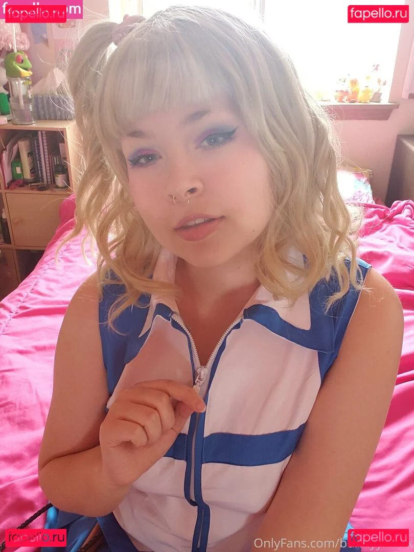 bunnyymilkk Onlyfans Photo Gallery 