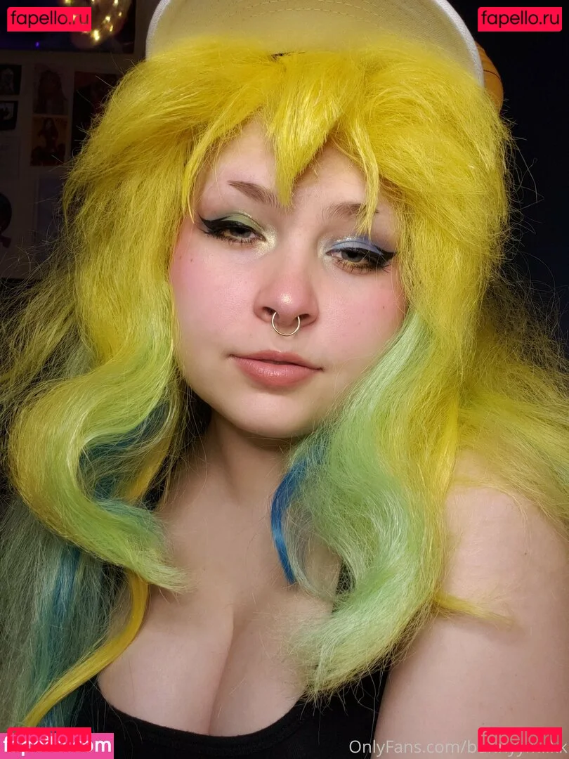 bunnyymilkk Onlyfans Photo Gallery 