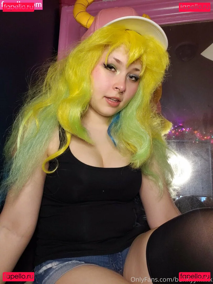 bunnyymilkk Onlyfans Photo Gallery 