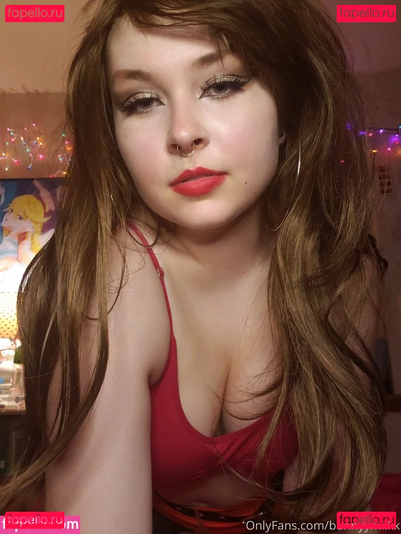 bunnyymilkk Onlyfans Photo Gallery 