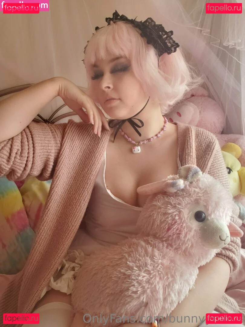 bunnyymilkk Onlyfans Photo Gallery 