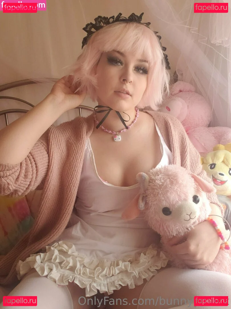 bunnyymilkk Onlyfans Photo Gallery 