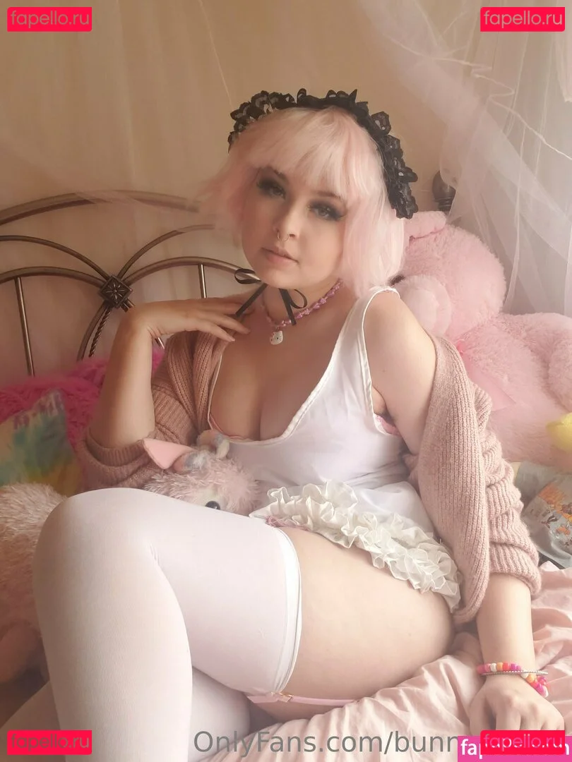 bunnyymilkk Onlyfans Photo Gallery 