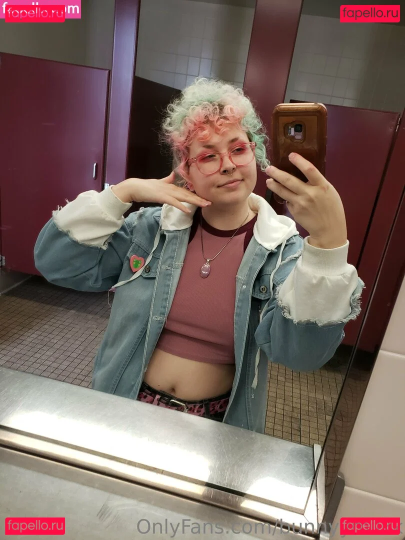 bunnyymilkk Onlyfans Photo Gallery 