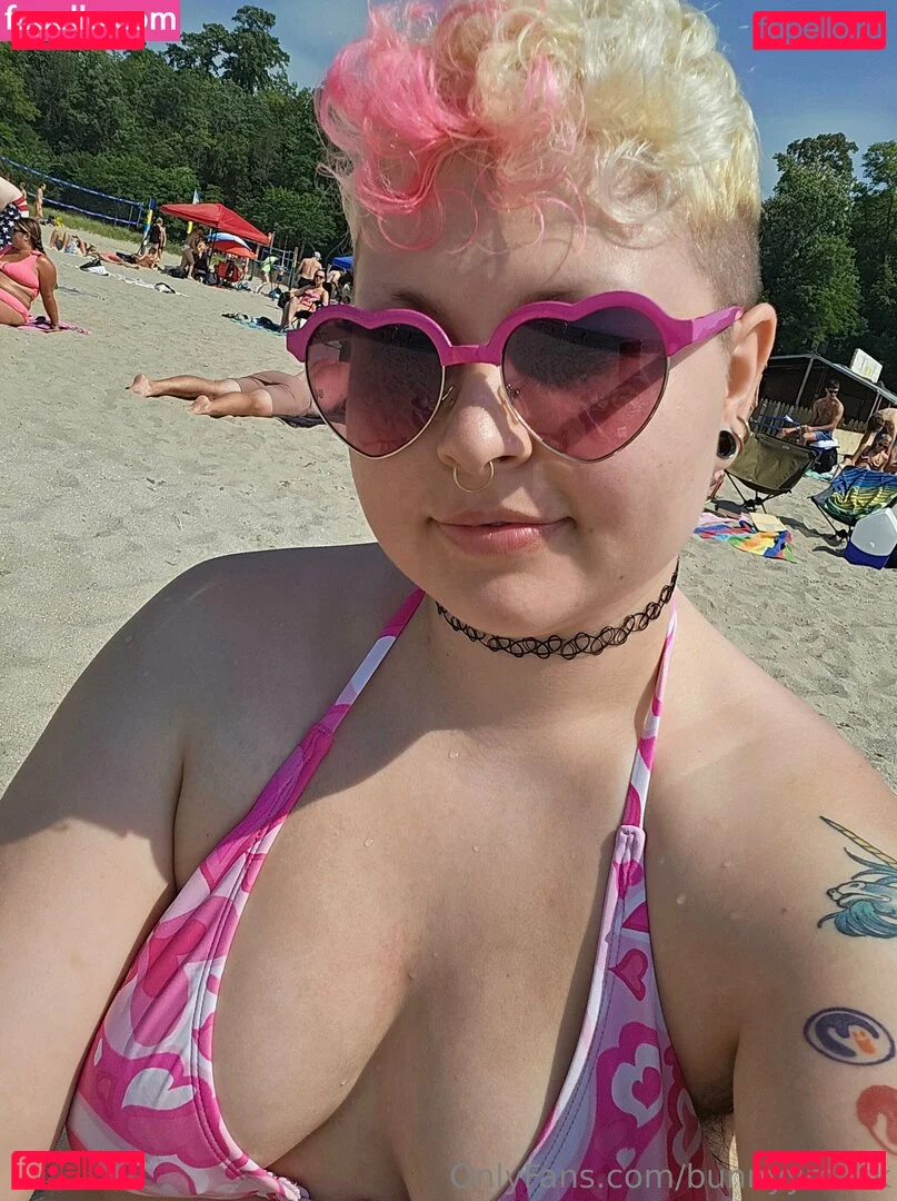 bunnyymilkk Onlyfans Photo Gallery 