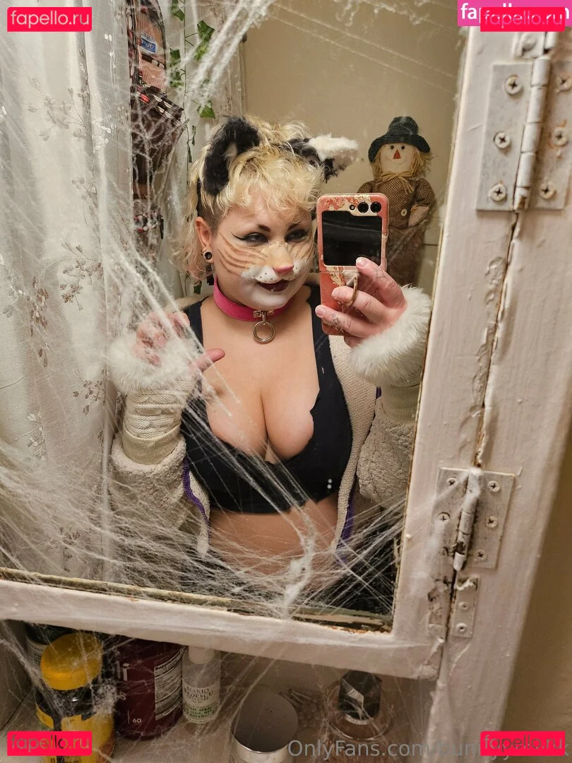 bunnyymilkk Onlyfans Photo Gallery 