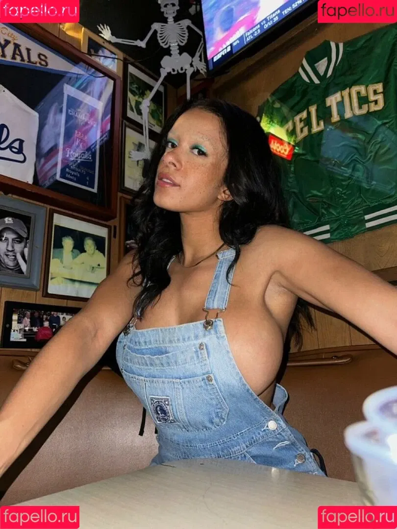 Jordygroesch Onlyfans Photo Gallery 
