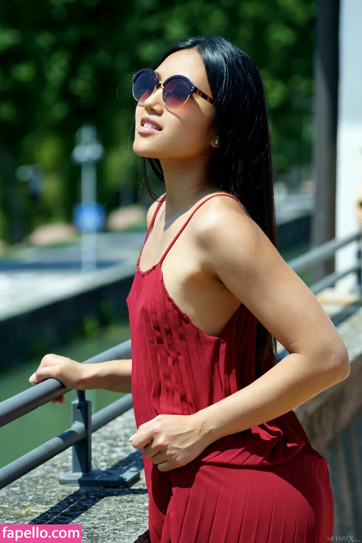 May Thai Onlyfans Photo Gallery 