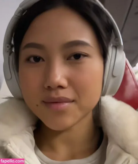 May Thai Onlyfans Photo Gallery 