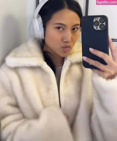 May Thai Onlyfans Photo Gallery 