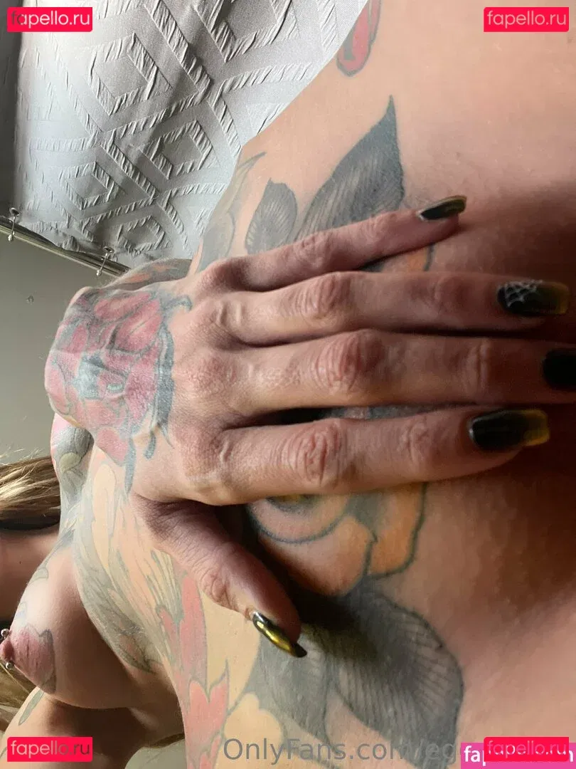 eggstarrrrr Onlyfans Photo Gallery 