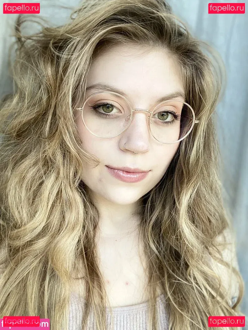 Mousie Onlyfans Photo Gallery 