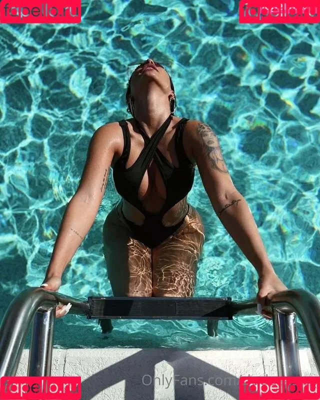 Duda Castro Onlyfans Photo Gallery 