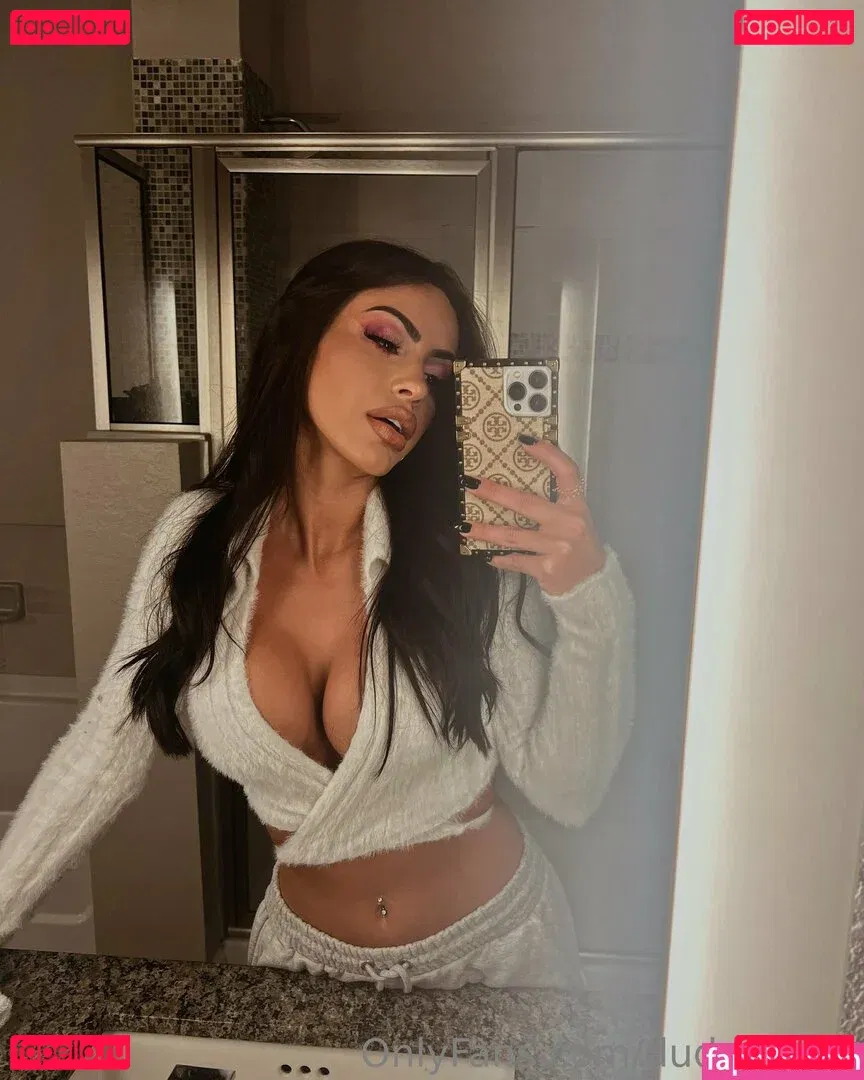 Duda Castro Onlyfans Photo Gallery 