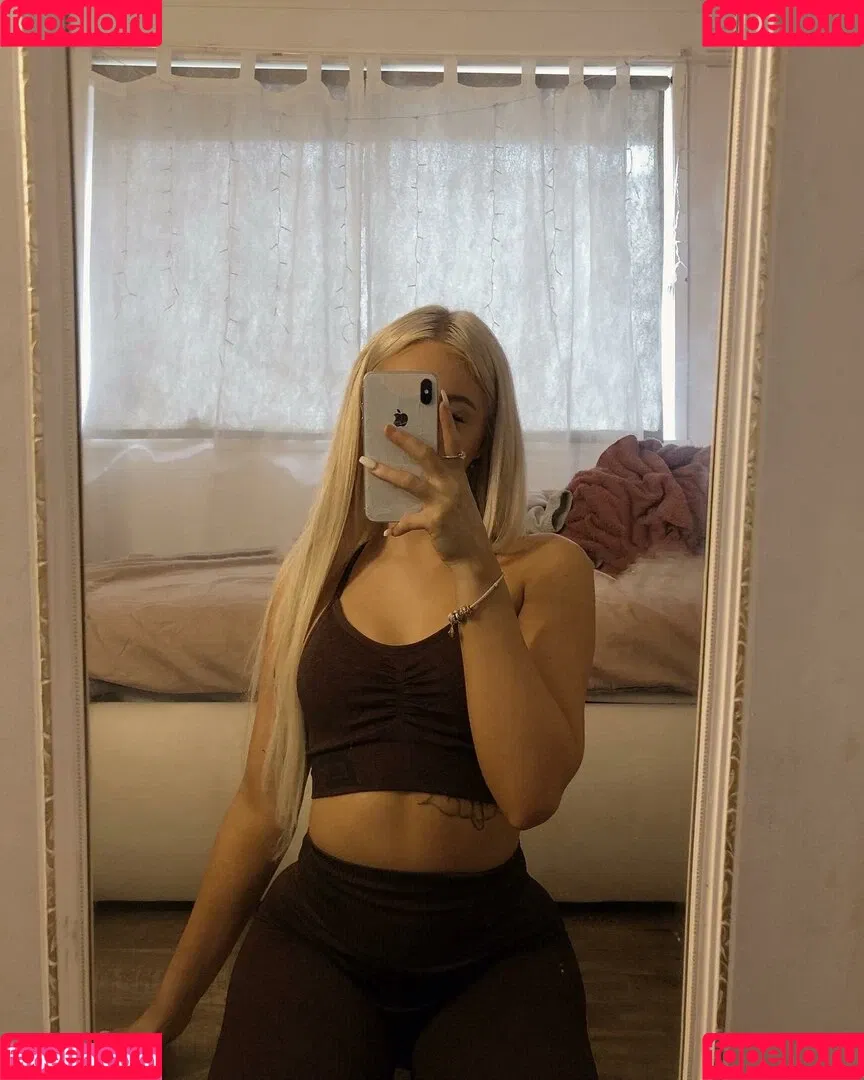 Claire Freeman Onlyfans Photo Gallery 