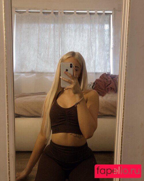 Claire Freeman Nude Onlyfans Photo 11