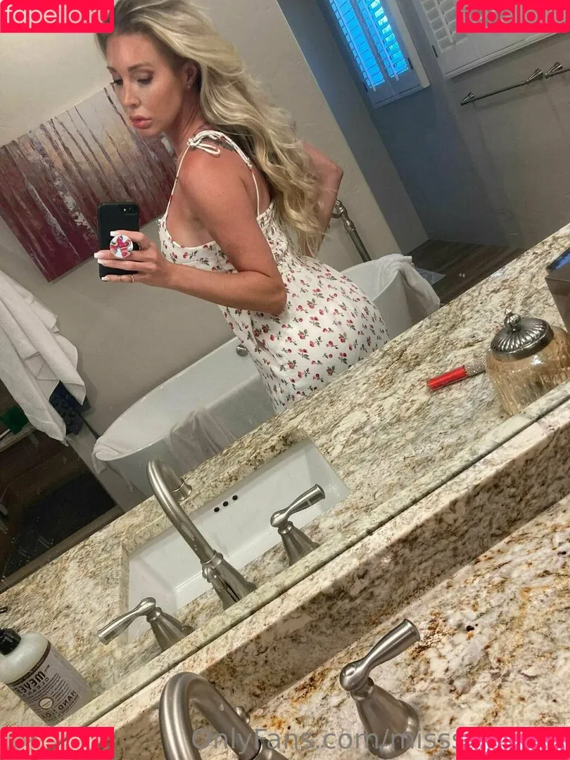 misssaintxxx Onlyfans Photo Gallery 