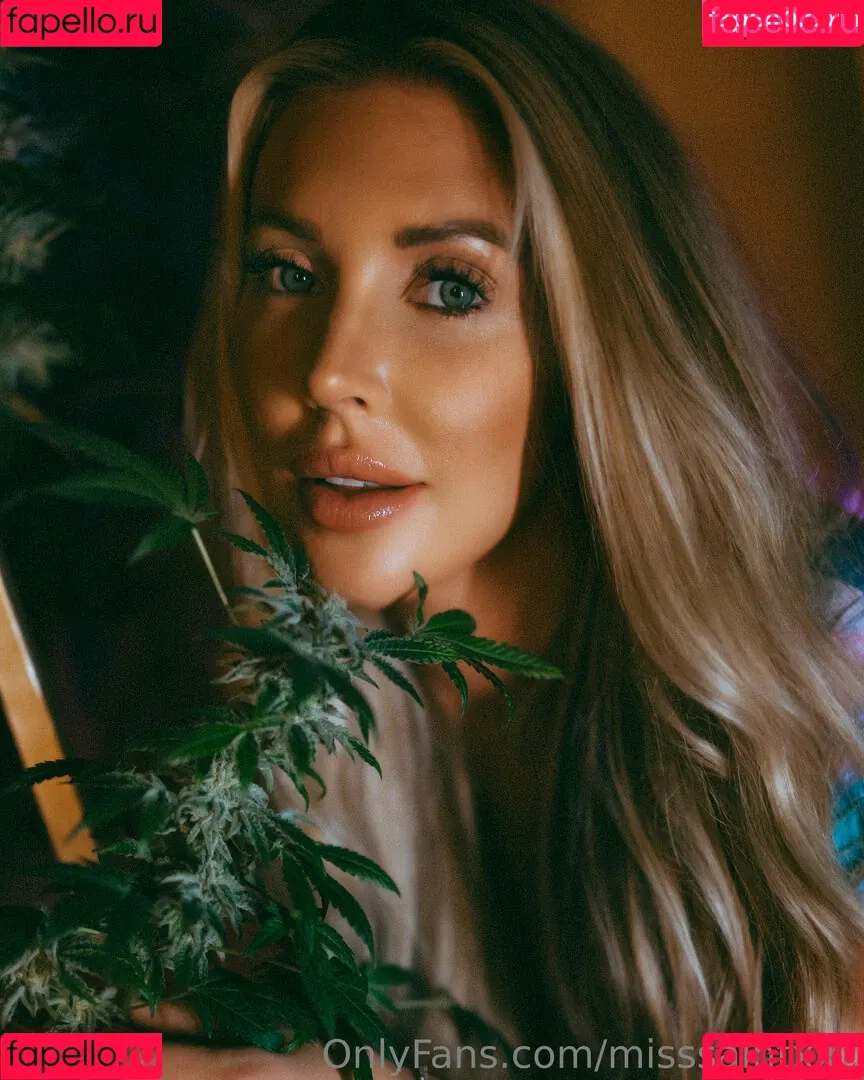 misssaintxxx Onlyfans Photo Gallery 