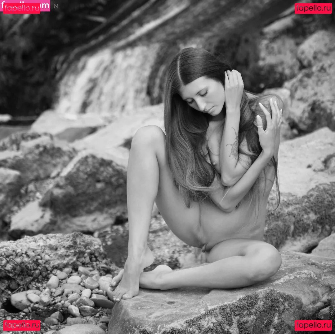 Saju90 Onlyfans Photo Gallery 