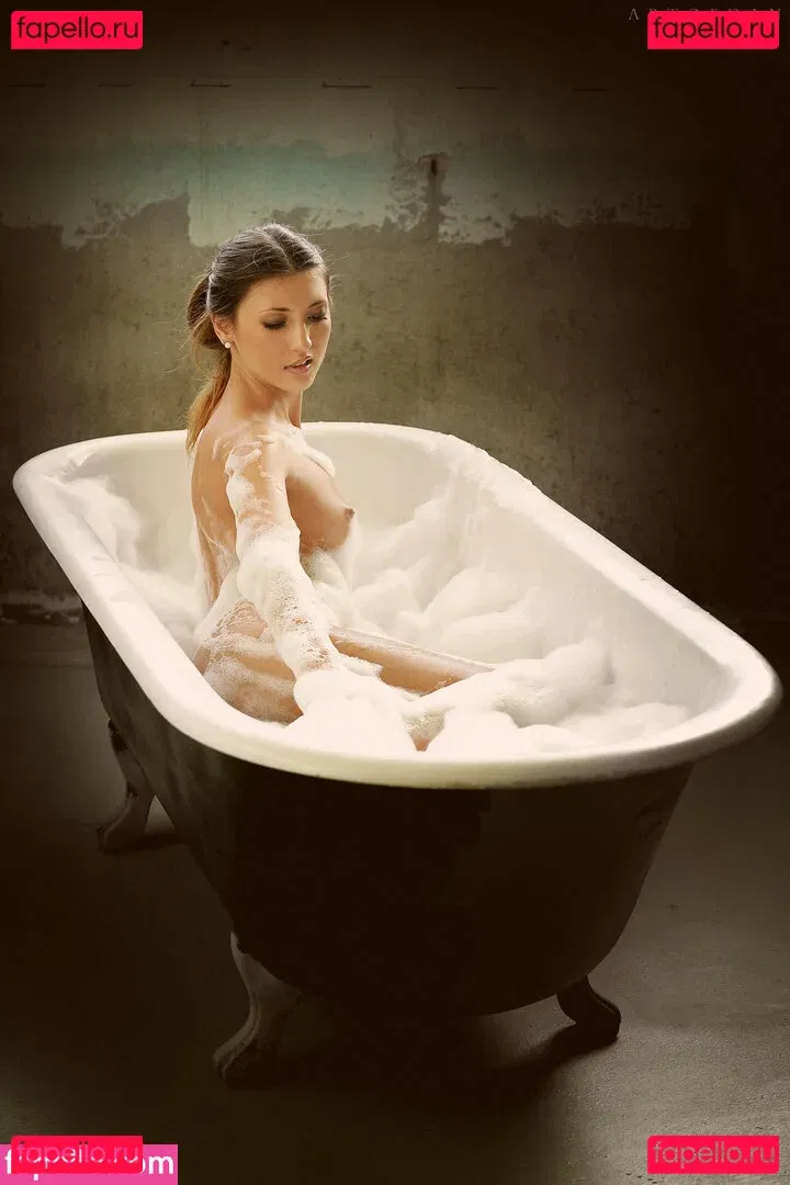 Saju90 Onlyfans Photo Gallery 