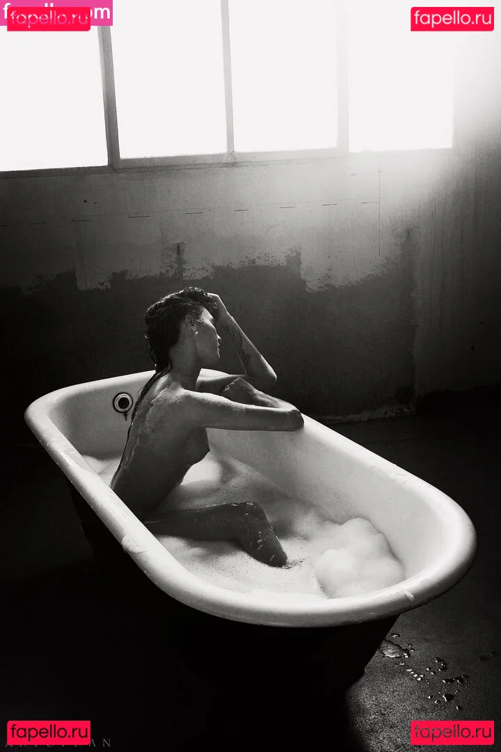 Saju90 Onlyfans Photo Gallery 