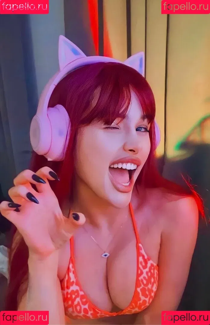 kittytheasmrqueen Onlyfans Photo Gallery 