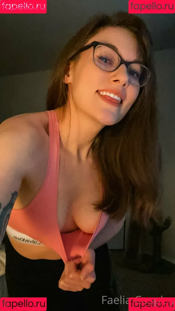 faeliafire Onlyfans Photo Gallery 
