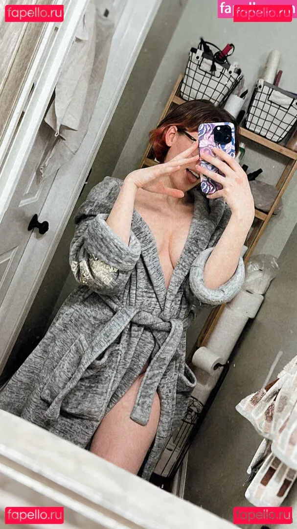 faeliafire Onlyfans Photo Gallery 