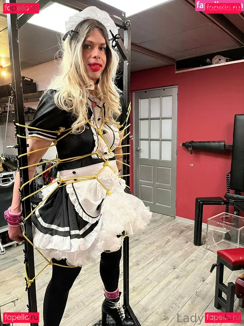 onlinefemdom Onlyfans Photo Gallery 