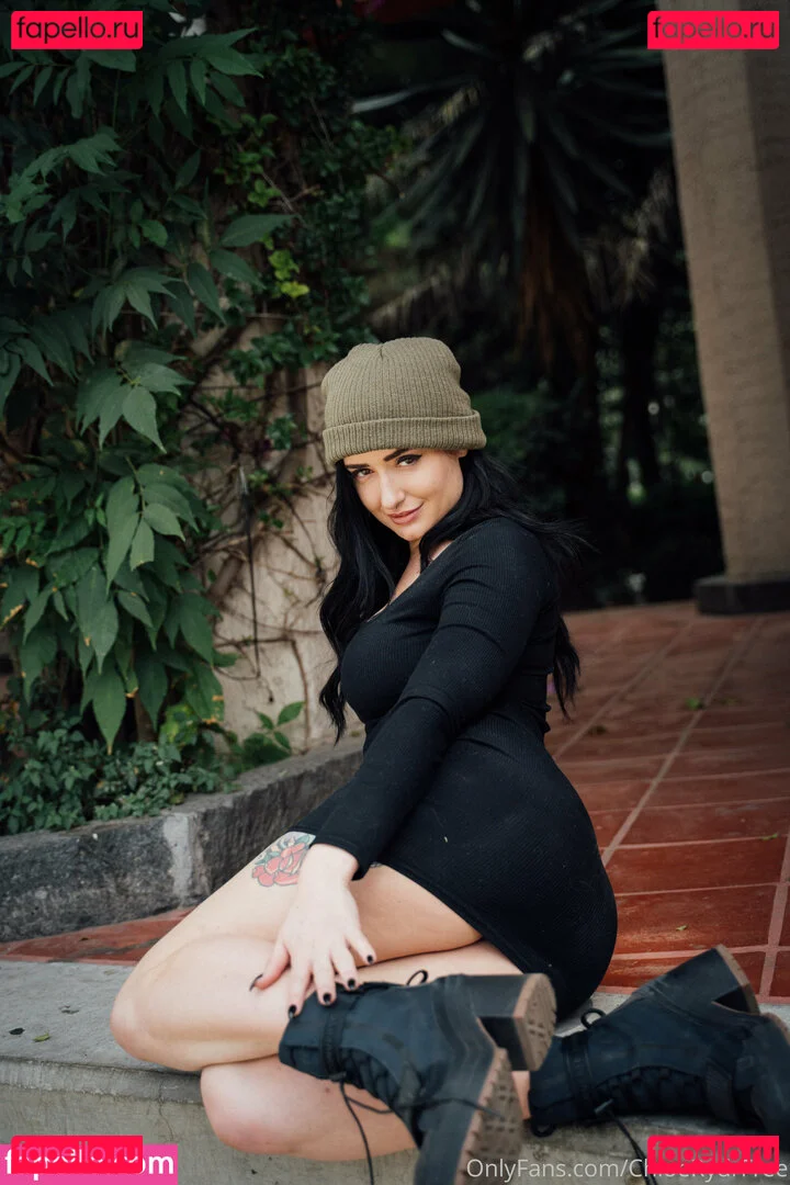 chloerydrfree Onlyfans Photo Gallery 