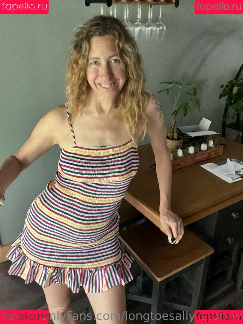 longtoesally_stormy Onlyfans Photo Gallery 