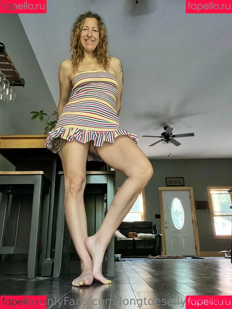 longtoesally_stormy Onlyfans Photo Gallery 