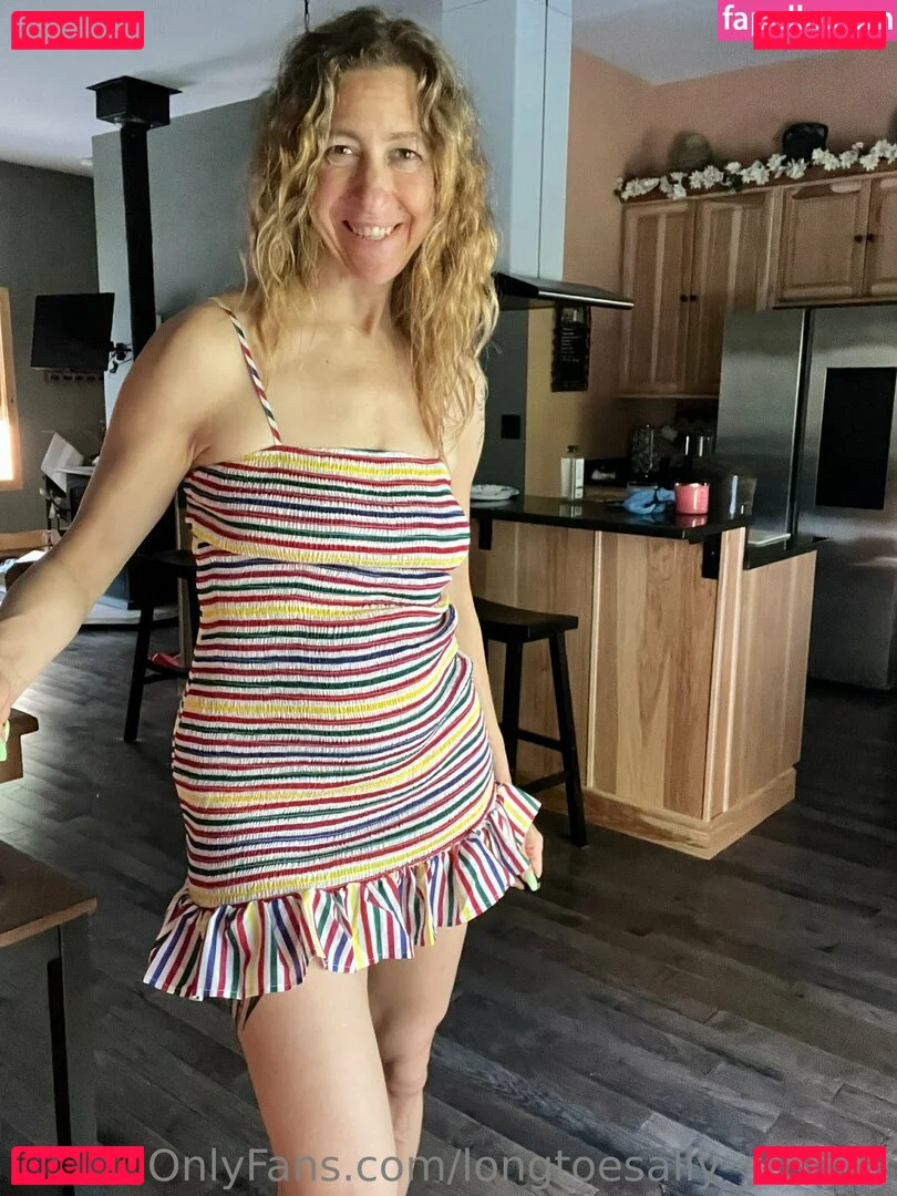 longtoesally_stormy Onlyfans Photo Gallery 