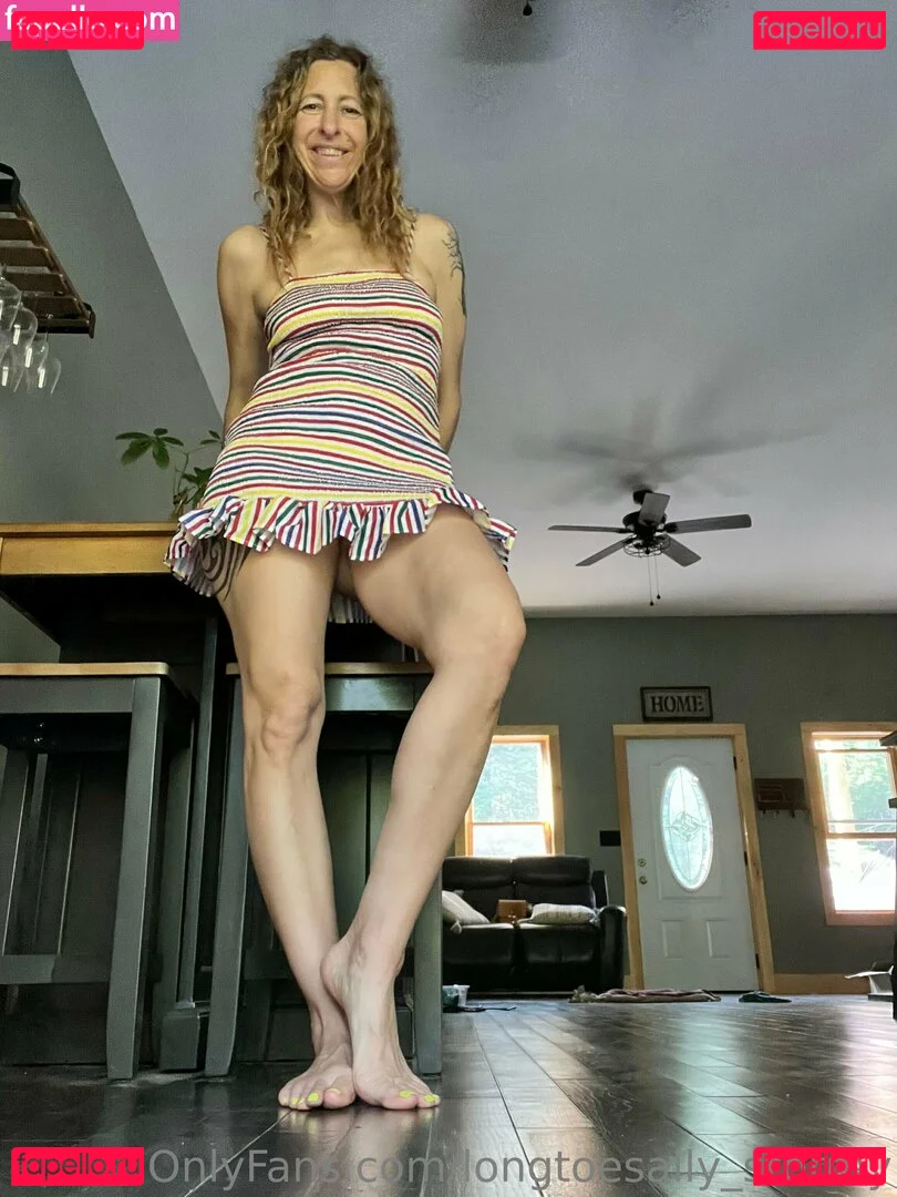 longtoesally_stormy Onlyfans Photo Gallery 