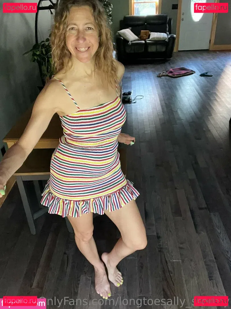 longtoesally_stormy Onlyfans Photo Gallery 