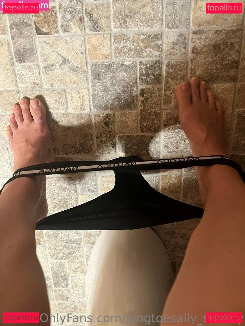 longtoesally_stormy Onlyfans Photo Gallery 