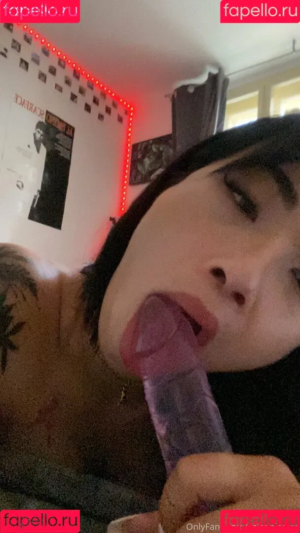 asianninavip Onlyfans Photo Gallery 