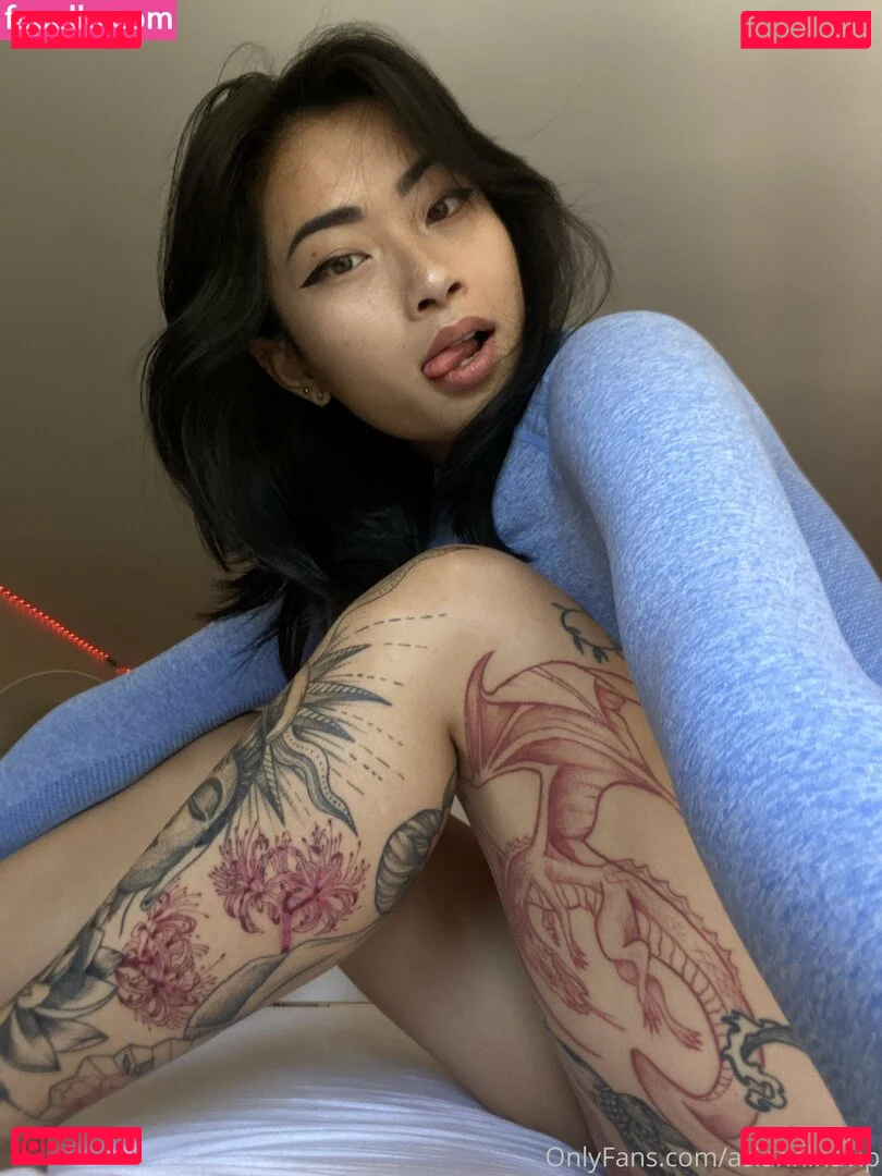 asianninavip Onlyfans Photo Gallery 