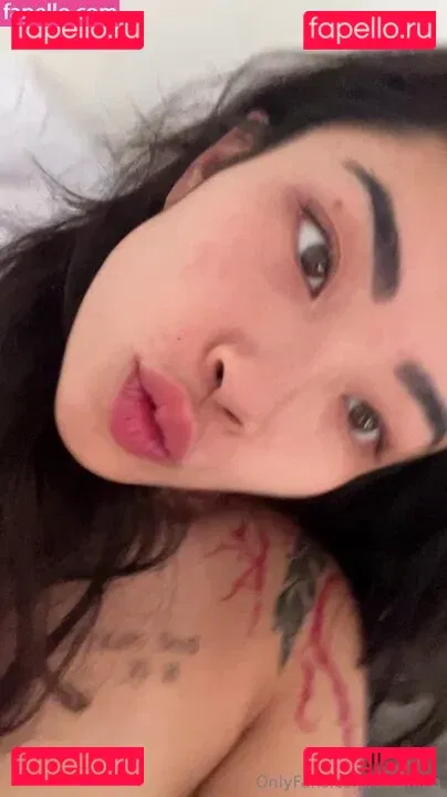 asianninavip Onlyfans Photo Gallery 