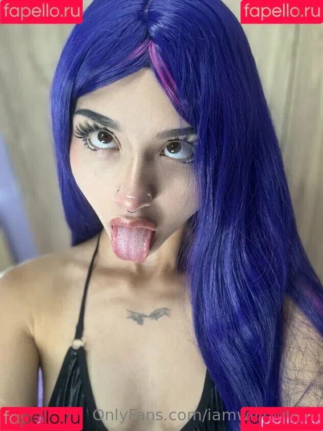 iamwillowstar Onlyfans Photo Gallery 