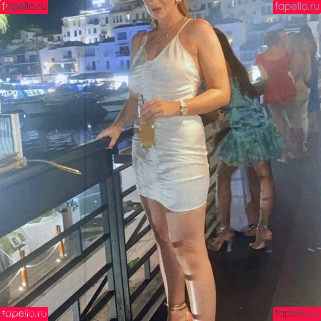 Victoria McGeough Onlyfans Photo Gallery 