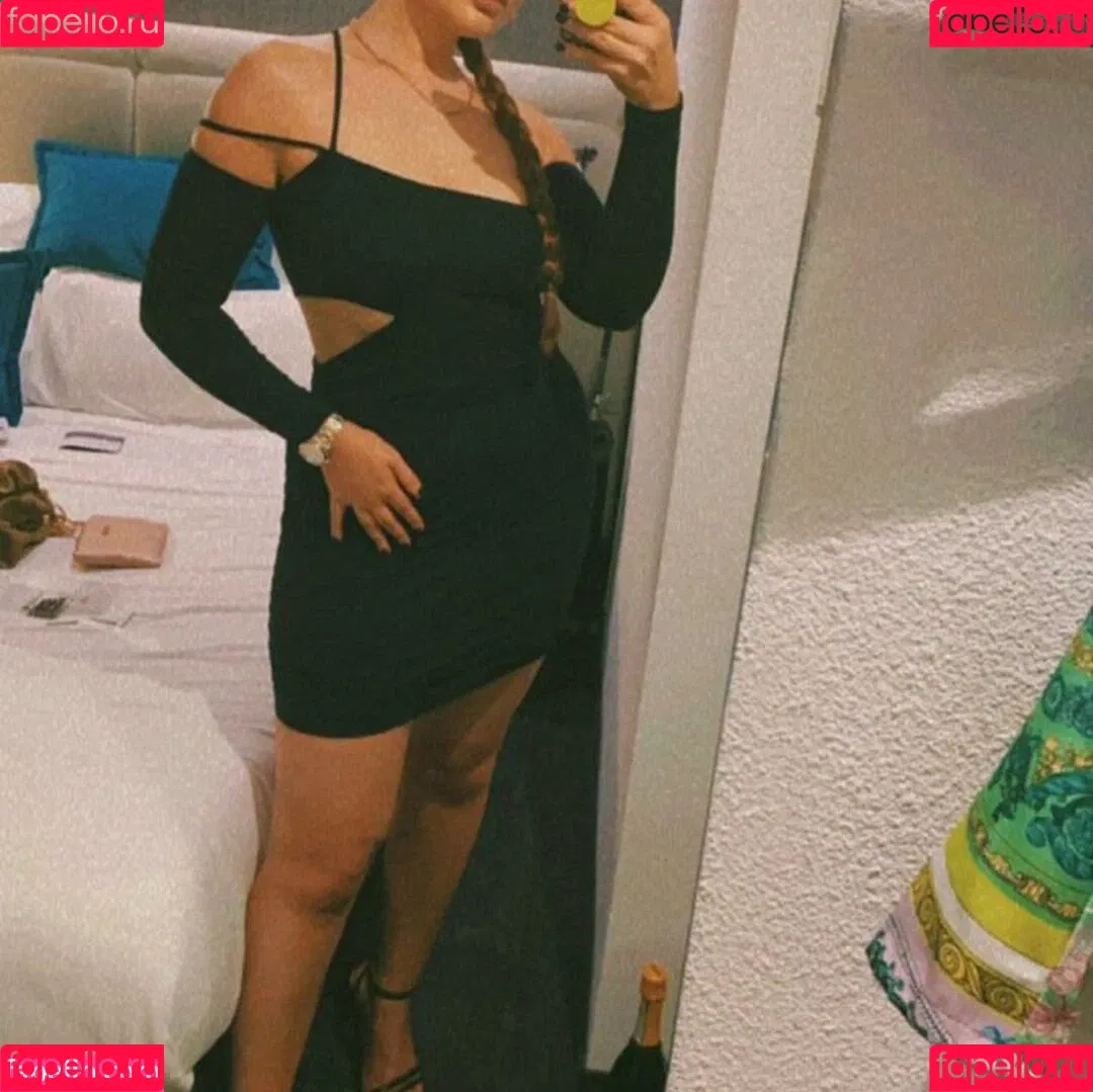 Victoria McGeough Onlyfans Photo Gallery 