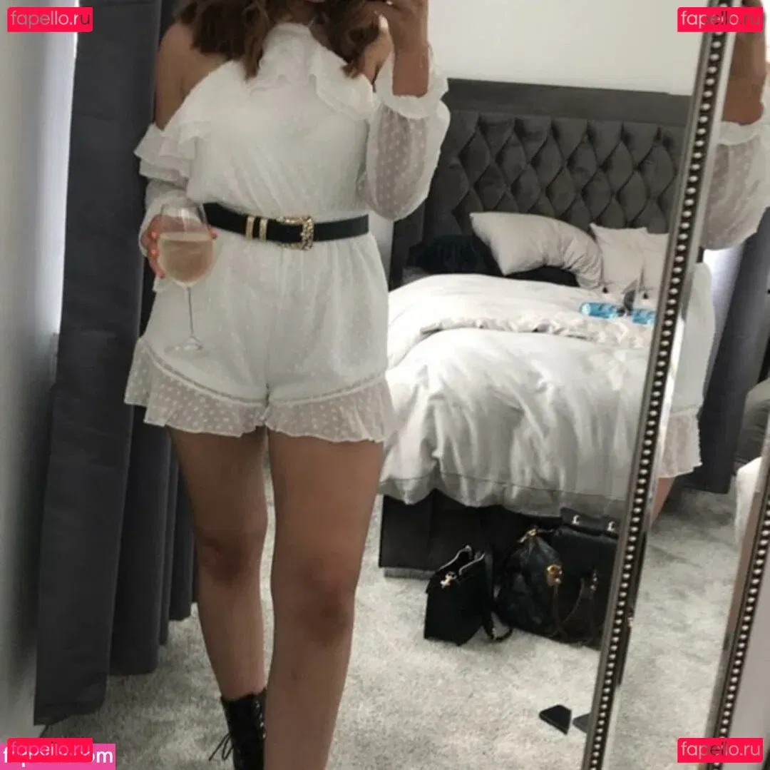 Victoria McGeough Onlyfans Photo Gallery 