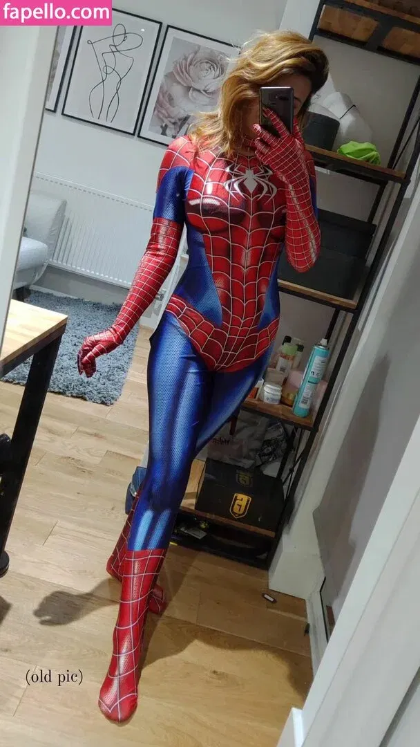 Cute Kami Onlyfans Photo Gallery 